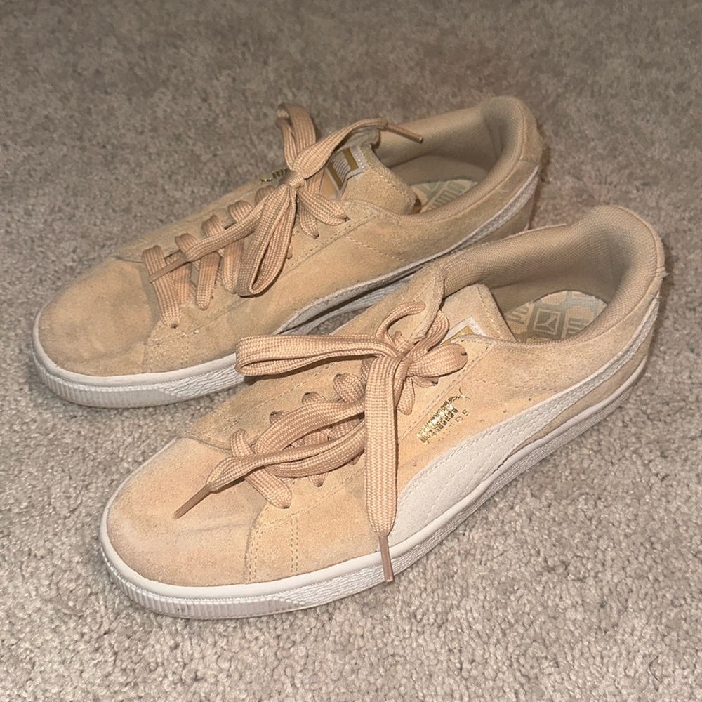 Puma peach nude suede sneakers
